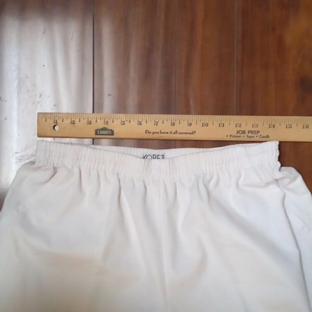 Koret Petites White Pants - 28" Elasticized Waist - Picture 5 of 7
